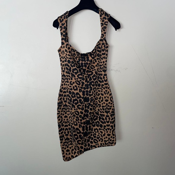 Pretty little things nwt bodycon - Picture 2 of 3